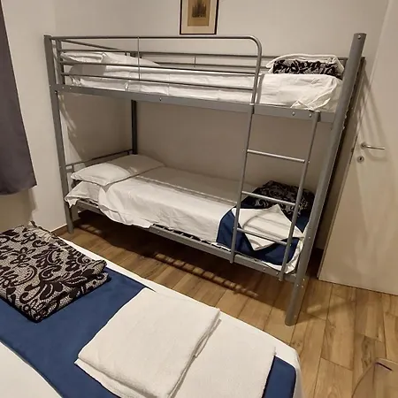 Apartment Precotto M1 - Jcube Hotellerie-2
